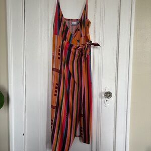 Women’s linen blend wrap dress